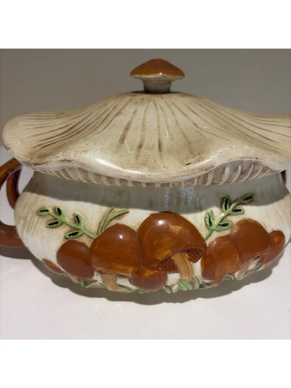 Vintage Arnels Merry Mushroom Centerpiece Bowl W/ Lid &Handles 9” Kitschy 1972